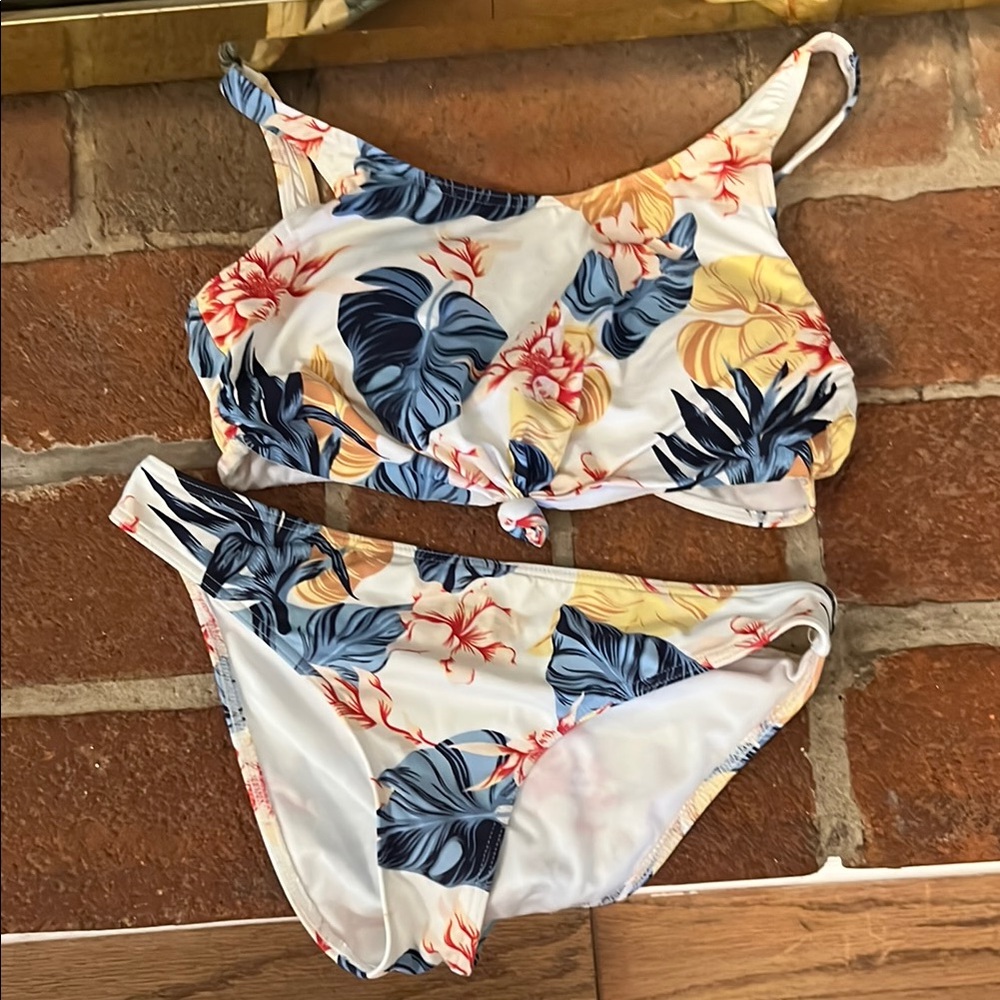 Roxy Multicolor Bikini Set